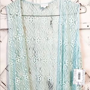 LuLaRoe NWT Lace Joy Large